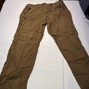 APT 9 brown pants - 16P -- lots of pockets and zippers!